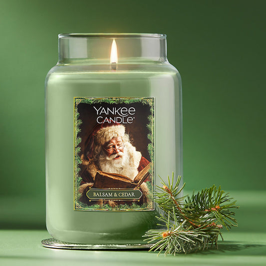 Limited Edition Balsam & Cedar Santa Original Large Jar Candle - US 08710