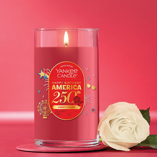 Liberty Bloom Medium Pillar Candle - US 93196