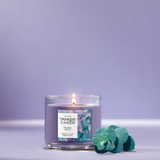 Floral Drift Small Tumbler Candle - US 37276