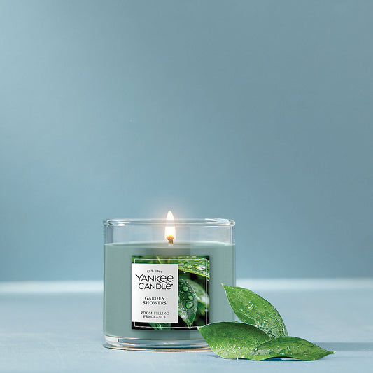 Garden Showers Small Tumbler Candle - US 59204