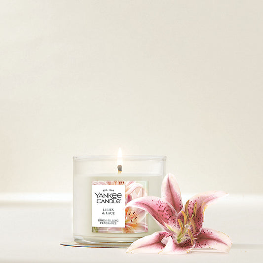Lilies & Lace Small Tumbler Candle - US 76376