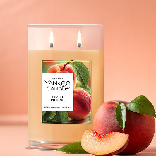 Peach Picking Large Tumbler Candle - US 46569