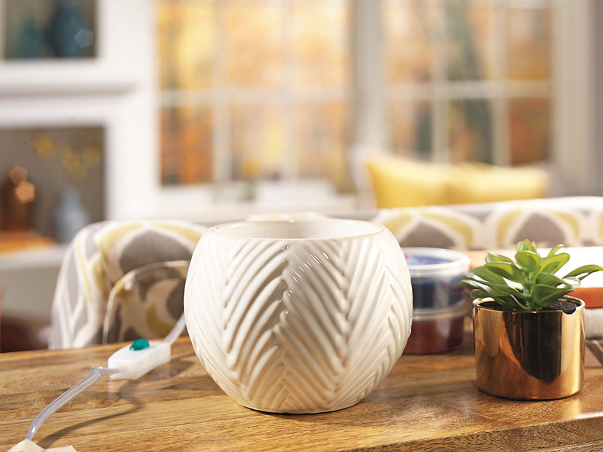 Vanilla Mia Scenterpiece® MeltCup Warmer - US 84327