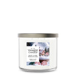 Snow Globe Wonderland 3-Wick Candle - US 10231