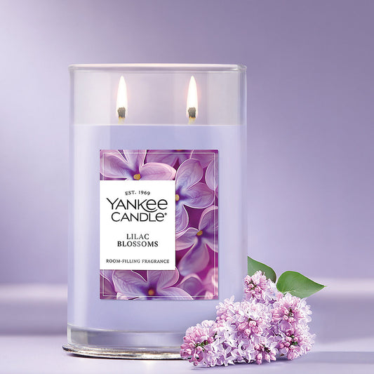 Lilac Blossoms Large Tumbler Candle - US 90201