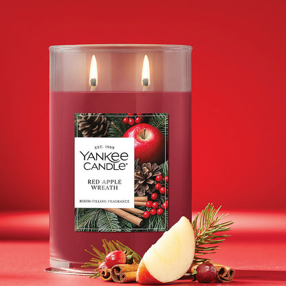 Red Apple Wreath Large Tumbler Candle - US 47388