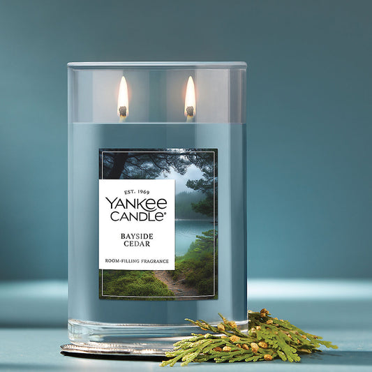 Bayside Cedar Large Tumbler Candle - US 82717