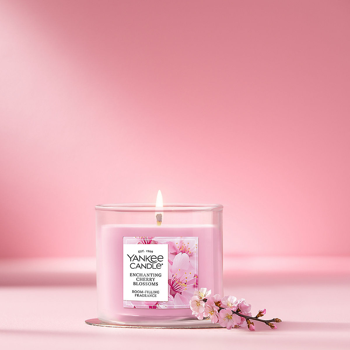Enchanting Cherry Blossoms Small Tumbler Candle - US 95153