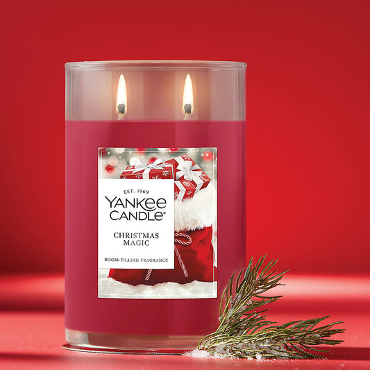 Christmas Magic Large Tumbler Candle - US 04876
