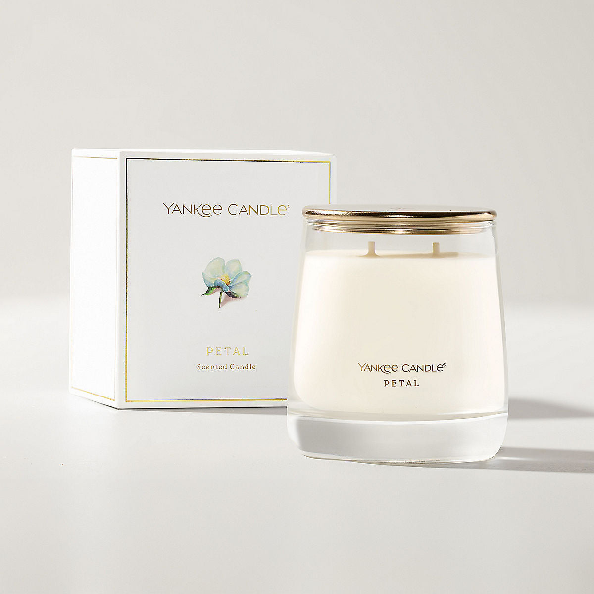 Petal Premium Two-Wick 12oz Candle - US 48163