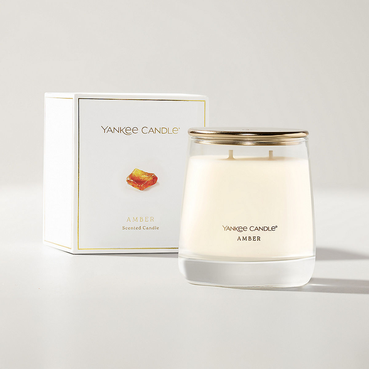 Amber Premium Two-Wick 12oz Candle - US 65562