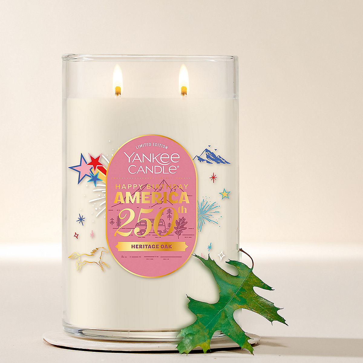 Heritage Oak Large Tumbler Candle - US 77343