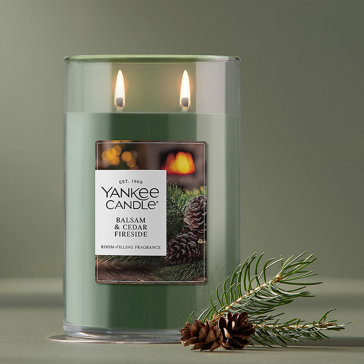 Balsam & Cedar Fireside Large Tumbler Candle - US 78305
