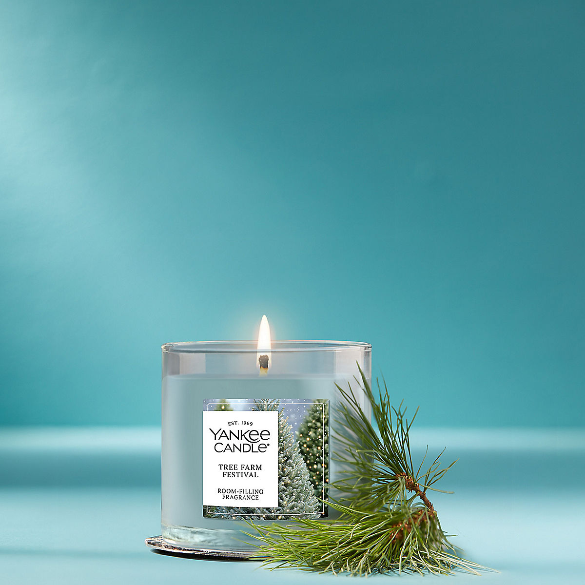 Tree Farm Festival Small Tumbler Candle - US 43402