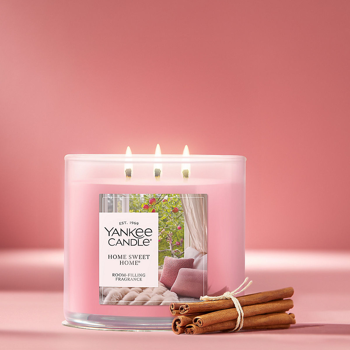 Home Sweet Home® 3-Wick Candle - US 20449