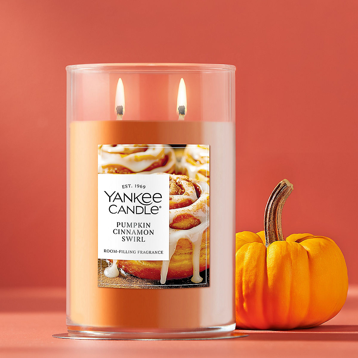 Pumpkin Cinnamon Swirl Large Tumbler Candle - US 64196