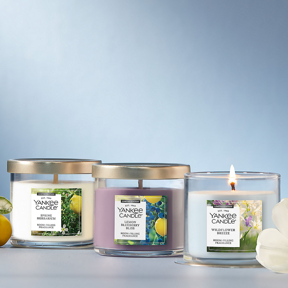 Spring Herbarium Small Tumbler Candle - US 89042