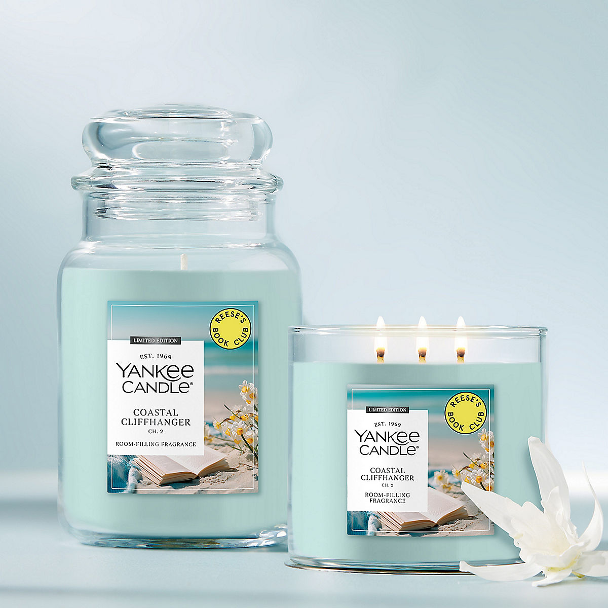 Coastal Cliffhanger 3-Wick Candle - US 71458