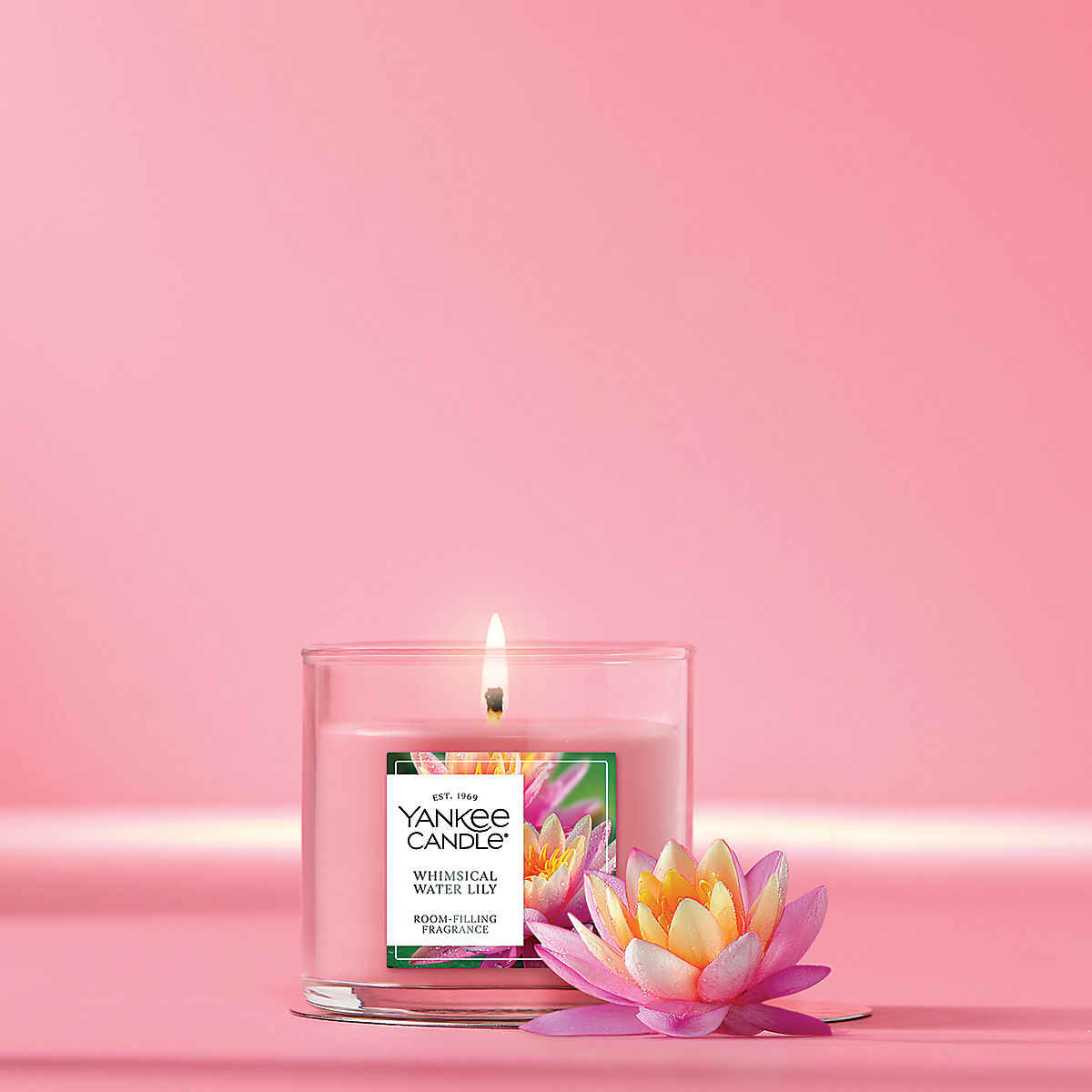 Whimsical Water Lily Small Tumbler Candle - US 15681