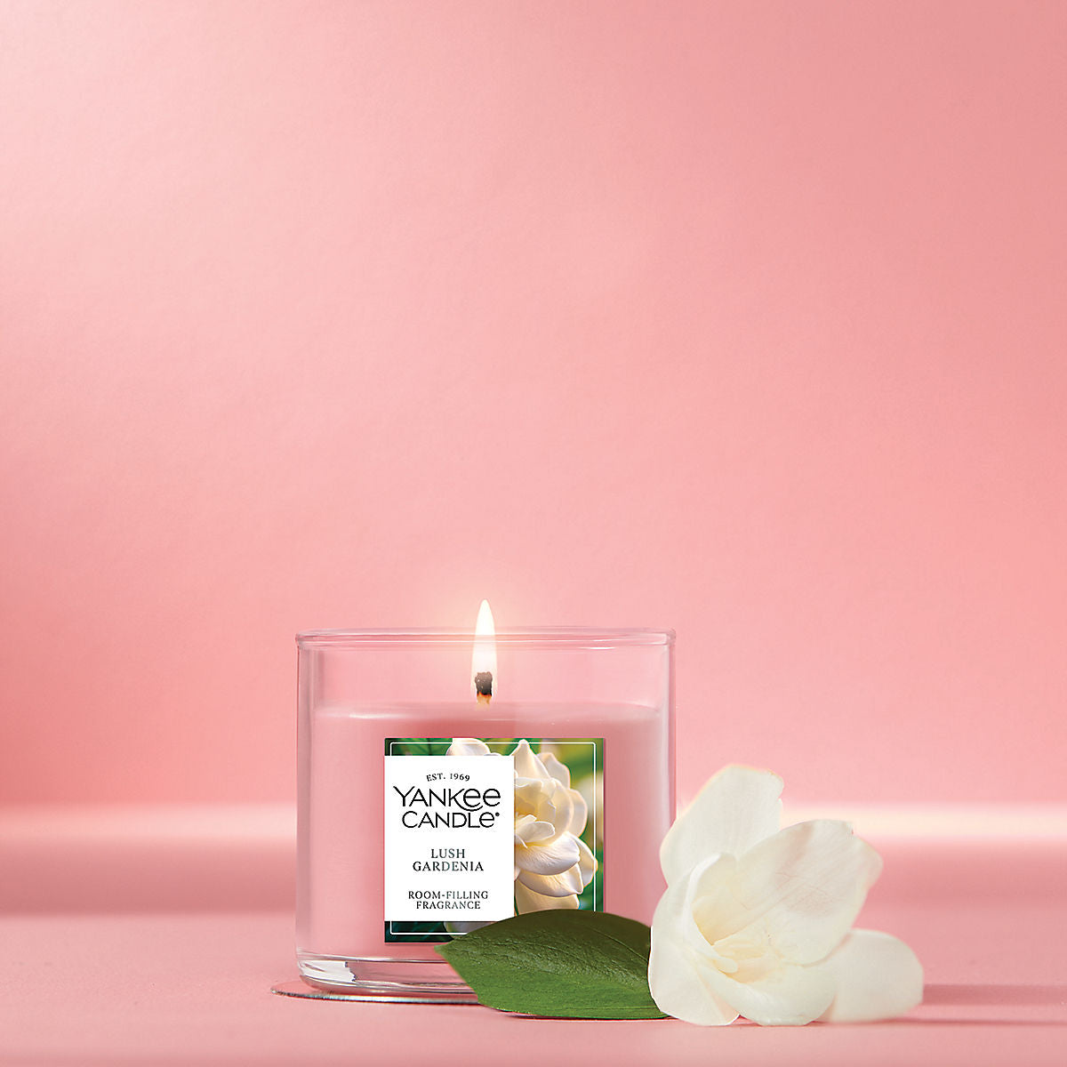 Lush Gardenia Small Tumbler Candle - US 66300