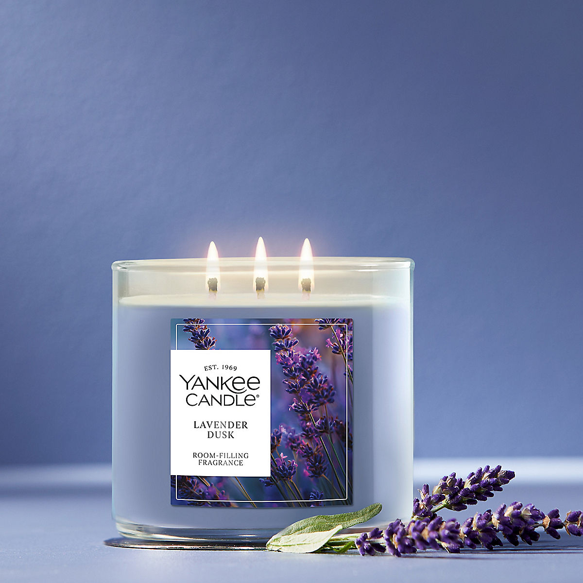 Lavender Dusk 3-Wick Candle - US 14217