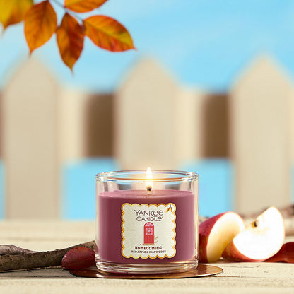 Homecoming Small Tumbler Candle - US 51641