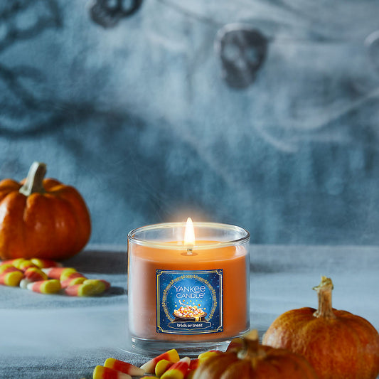 Trick or Treat® Small Tumbler Candle - US 88924
