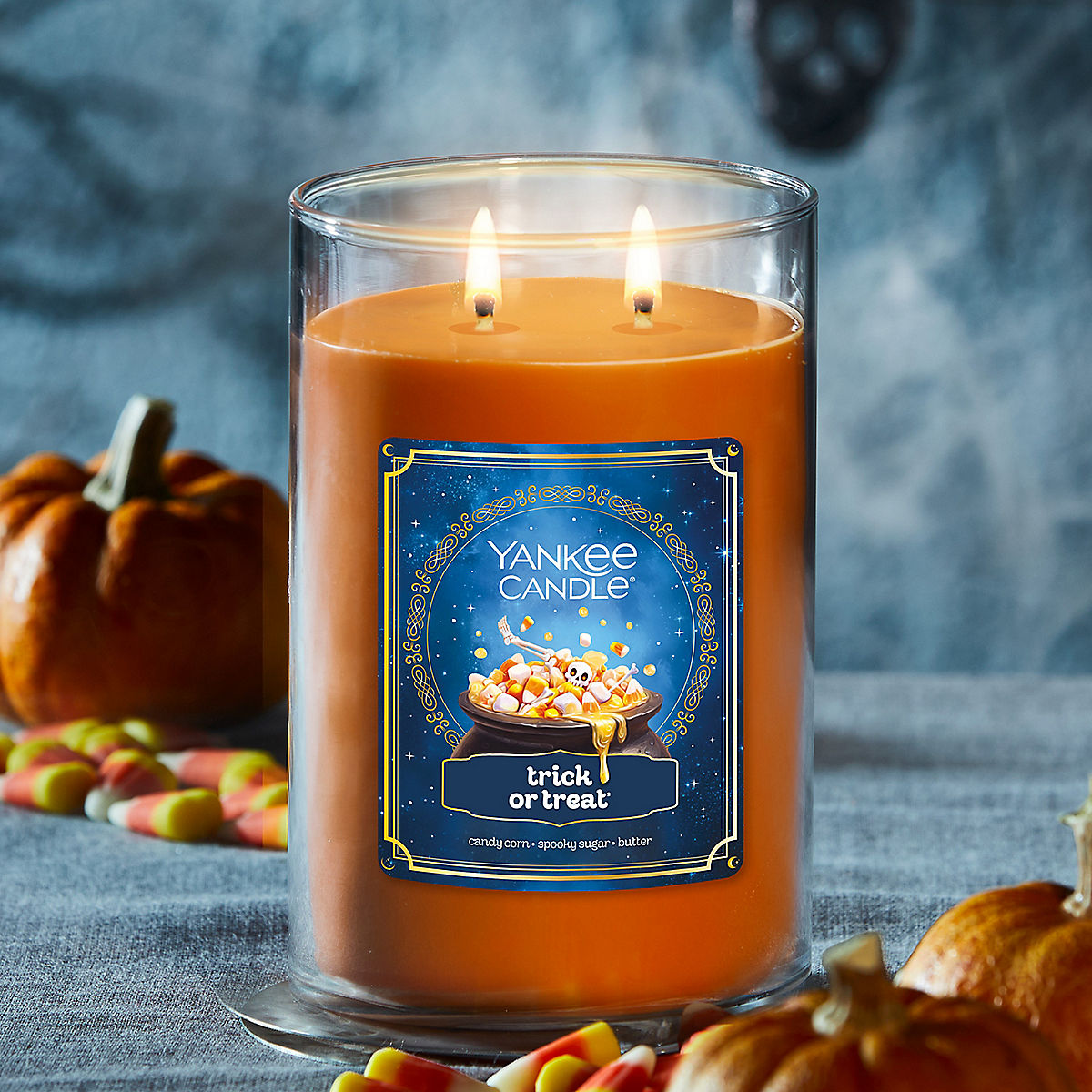 Trick or Treat® Large Tumbler Candle - US 34485